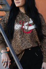 Load image into Gallery viewer, Spur Em Up Pullover
