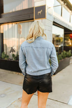 Load image into Gallery viewer, Top Notch Top
