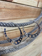 Load image into Gallery viewer, The McKrayze Earrings
